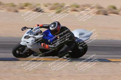 media/Dec-10-2023-SoCal Trackdays (Sun) [[0ce70f5433]]/Turn 9 Inside Set 2 (1115am)/